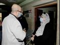 محافظ بني سويف يتابع حالة مديرة مستشفى ناصر عقب تعرضها لحادث