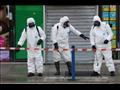 عمال يطهرون شوارع مدينة نيس الفرنسية في 26 مارس 20