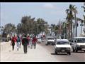 سيارات على كورنيش الإسكندرية تحذر من التجمعات
