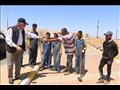 مجافظ جنوب سيناء يتابع  مشروعات تطوير الطرق