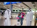 السلطات في احدى مطارت الإمارات