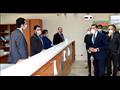 محمد عبد الوهاب الرئيس التنفيذي لهيئة الاستثمار خلال زيارته لمركز خدمات المستثمرين بأكتوبر
