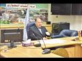 محافظ أسيوط يطمئن رئيس الوزراء عبر الفيديو كونفران