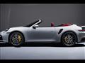 بورش 911 Turbo S المكشوفة