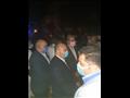 محافظ القاهرة ومدير الأمن يتفقدان موقع انفجار ماسورة غاز بالمطرية