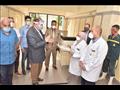 جولة الوزير المحافظ على المستشفيات وتكريم الاطقم الطبية