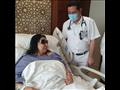 سميرة توفيق مع طبيبها