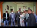 محافظ قنا يزور أسرة مصور مكتب إعلام المحافظة الراحل