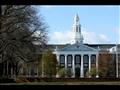 مشهد عام لجامعة هارفارد في كامبريدج بولاية ماساتشو
