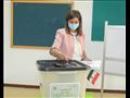 وزيرة الهجرة تدلي بصوتها في انتخابات مجلس الشيوخ 