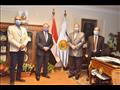 محافظ أسيوط يلتقي وفد إدارة صندوق مكتبات مصر العامة