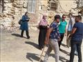 ممثلي منطقة آثار الإسكندرية أثناء إزالة التعدي على الطابية 