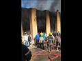 4 سيارات إطفاء تجابه حريق داخل مخزن أدوية بالعباسية