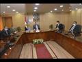 محافظ أسيوط يلتقى مدير بنك مصر وممثل وزارة قطاع الاعمال
