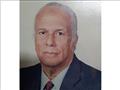 الدكتور عبد الرازق حسن رئيس جامعة أسيوط الأسبق