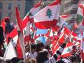 لبنانيون يتظاهرون