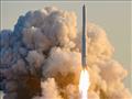 كوريا الجنوبية تطلق أول صاروخ محلي التصميم من مركز