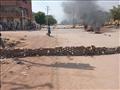حرق إطارات السيارات خلال مظاهرات السودان