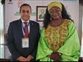 نائب وزير الإسكان يلتقي وزيرة الإسكان الكاميرونية 