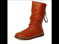 حذاء من الجلد اللامع من الدانتيل، لونه بني، بـ 233 بدلا من 799.
