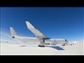 جانب من هبوط أول طائرة مدنية عملاقة في أنتاركتيكا