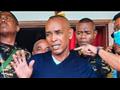وزير الشرطة في مدغشقر 57 عاما سبح 12 ساعة حتى خرج 
