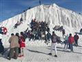 مواطنون يحتفلون برأس السنة على جبال الملح في بورسعيد٥