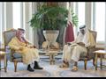العاهل السعودي يبعث برسالة خطيّة لأمير قطر 