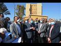 محافظ المنيا يستمع لمطالب أهالي قرية جريس (8)