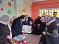 محافظ شمال سيناء يتفقد دار الأيتام في العريش ويكرم حفظة القرآن الكريم 