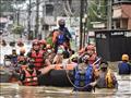 الفيضانات تشل العاصمة الإندونيسية