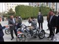 رئيس جامعة الأزهر يسلم دراجات بخارية للطلاب أصحاب الهمم