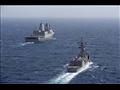 البحرية المصرية والأمريكية تنفذان تدريبًا بحريًا