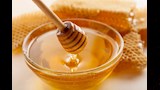 ماذا يحدث عند تناول عسل النحل