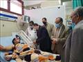 وفد جامعة الأزهر  يزور مصابي قطاري سوهاج في مستشفى الإيمان بأسيوط