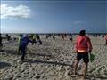 شهر لاعبي الراكيت في مصر على شواطئ بورسعيد