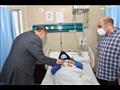 محافظ أسيوط يزور مستشفيات الايمان العام والشاملة لتهنئة المرضى بعيد الفطر 