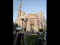 العشرات يتوافدون على مساجد الإسكندرية لأداء صلاة العيد