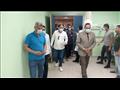 محافظ شمال سيناء يزور مصابي العدوان الإسرائيلي على غزة بمستشفى العريش