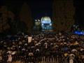 أكثر من 90 ألف مصل يحيون ليلة القدر في المسجد الأقصى