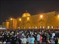 أكثر من 90 ألف مصل يحيون ليلة القدر في المسجد الأق