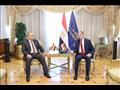 وزير الاتصالات المصري ونظيره العراقي