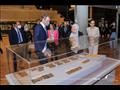 رئيس وزراء اليونان يزور مكتبة الإسكندرية