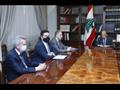 اجتماع الرئيس اللبناني بالمسؤولين