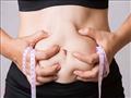10 أسباب لتكتل الدهون تحت الجلد- بما يشير؟