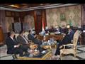 محافظ المنيا يستقبل وفد برنامج التنمية المحلية في صعيد مصر
