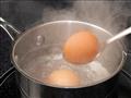 البيض أثناء السلق