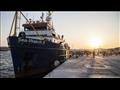 إيطاليا تفرج عن سفينة لإنقاذ المهاجرين بعد احتجازه