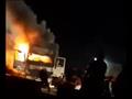 بالصور.. النيران تلتهم سيارة نقل على طريق "مصر- الإسكندرية" الزراعي