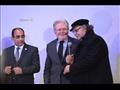 حسين فهمي يتألق خلال افتتاح مهرجان جمعية الفيلم